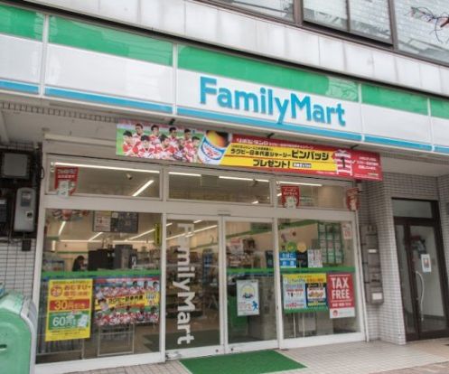 ファミリーマート 菊川一丁目店の画像