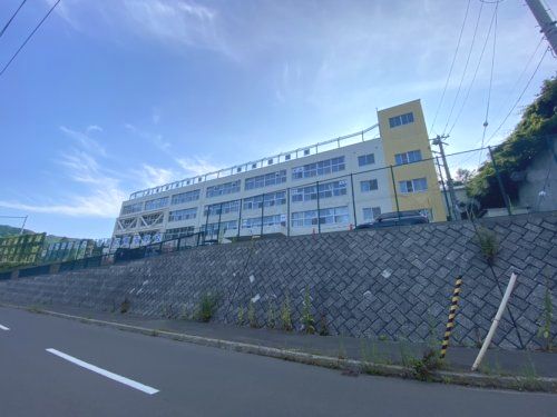 札幌市立大倉山小学校の画像