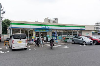 ファミリーマート 西東京富士町二丁目店の画像