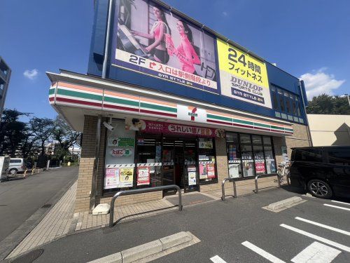 セブン-イレブン 小平花小金井駅南口店の画像