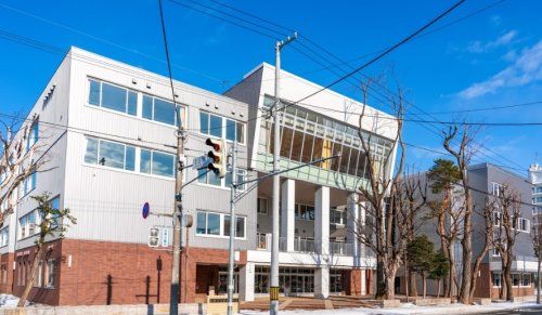 札幌市立桑園小学校の画像