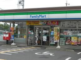 ファミリーマート 東所沢和田店の画像