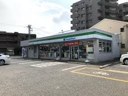 ファミリーマート 北秋津店の画像