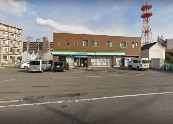 ファミリーマート 津知屋横須賀店の画像