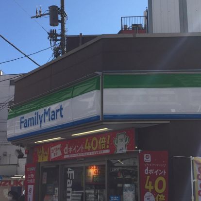 ファミリーマート 横浜イセザキモール店の画像