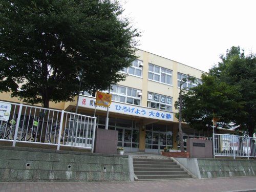 札幌市立琴似小学校の画像