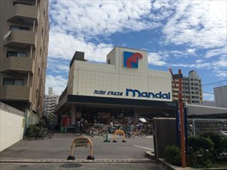 万代下新庄店の画像