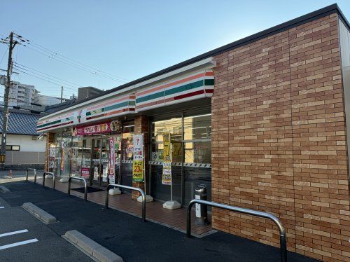 セブンイレブン 大阪加島3丁目店の画像