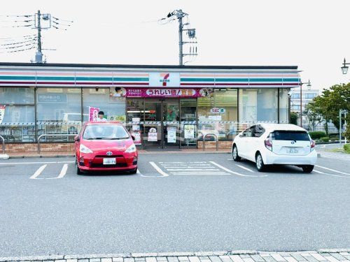 セブン-イレブン 酒々井駅東口店の画像