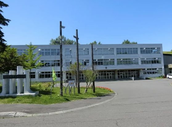 江別市立野幌若葉小学校の画像