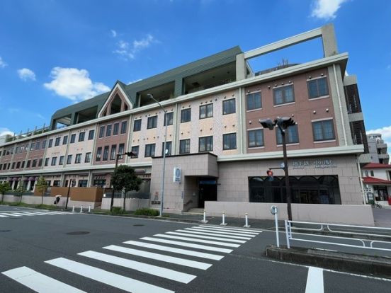 横浜市営地下鉄ブルーライン　中川駅の画像