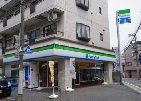 ファミリーマート 小竹向原店の画像