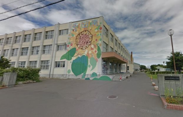 札幌市立屯田南小学校の画像