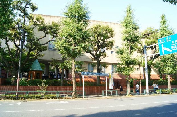 日本女子大学付属豊明小学校の画像