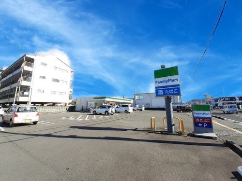 ファミリーマート 高須新町店の画像