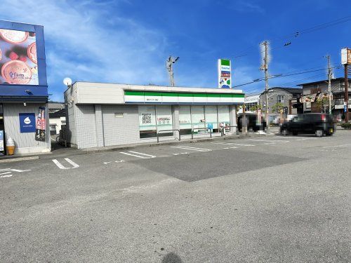 ファミリーマート 高知インター南店の画像