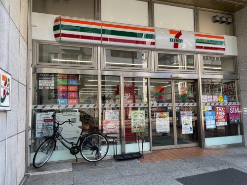 セブンイレブン 文京湯島3丁目店の画像