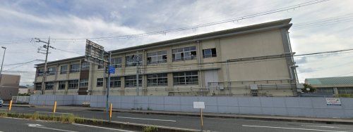 和歌山市立楠見小学校の画像