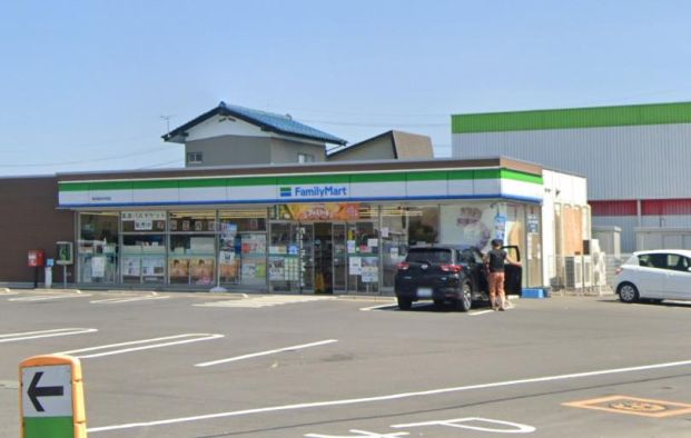 ファミリーマート 那珂菅谷中央店の画像