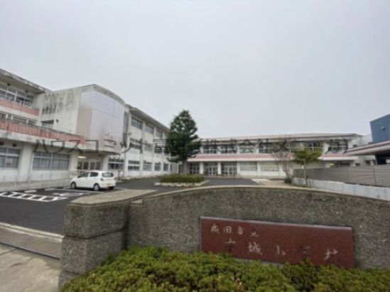 成田市立本城小学校の画像