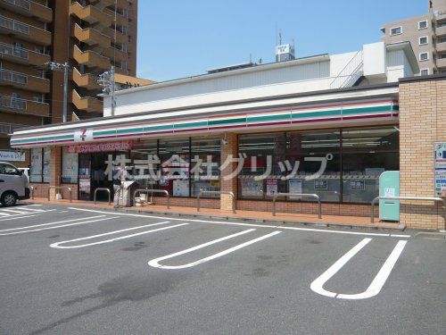 セブンイレブン 横浜生麦4丁目店の画像