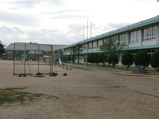 所沢市立　明峰小学校の画像