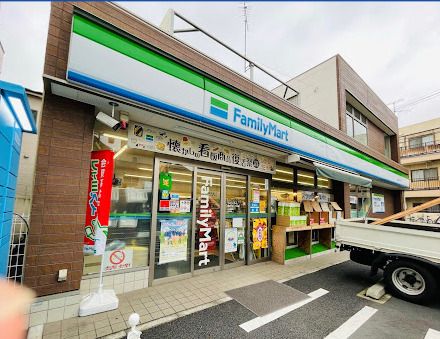 ファミリーマート 豊島千早一丁目店の画像