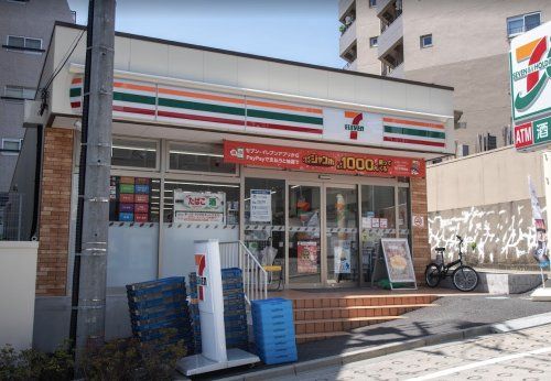 セブンイレブン 市谷左内町店の画像