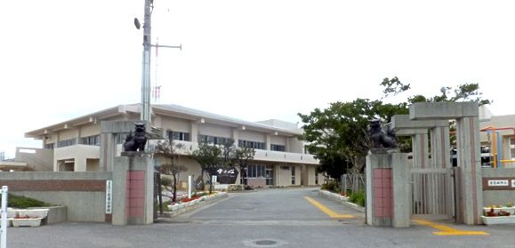 豊見城市立長嶺小学校の画像