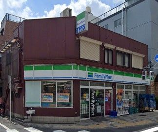 ファミリーマート 荒川尾竹橋店の画像