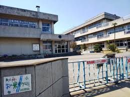 穂積小学校の画像