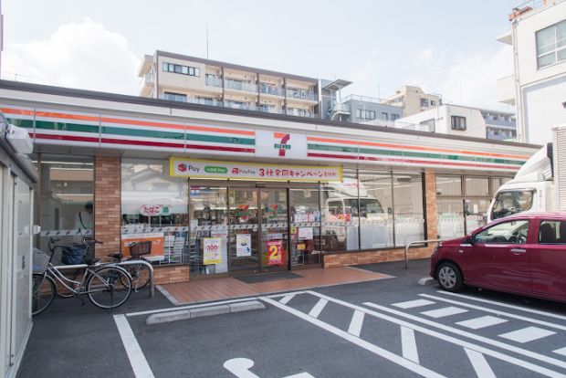 セブンイレブン 墨田東駒形3丁目店の画像