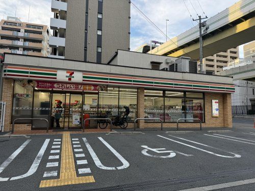 セブンイレブン 大阪立売堀5丁目店の画像