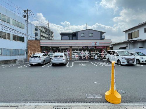 セブンイレブン 福岡みやけ通り店の画像