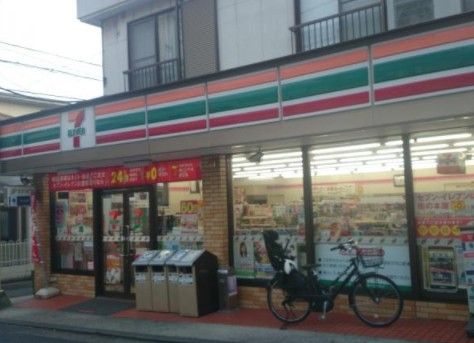 セブンイレブン 横浜西戸部店の画像