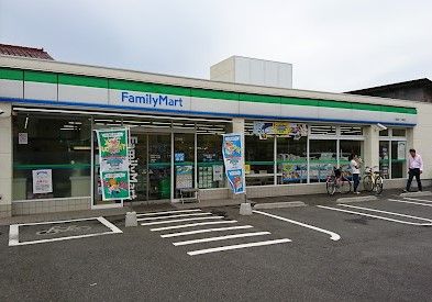 ファミリーマート　三原台一丁目店の画像