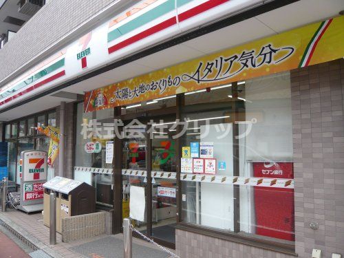 セブンイレブン 横浜南太田店の画像