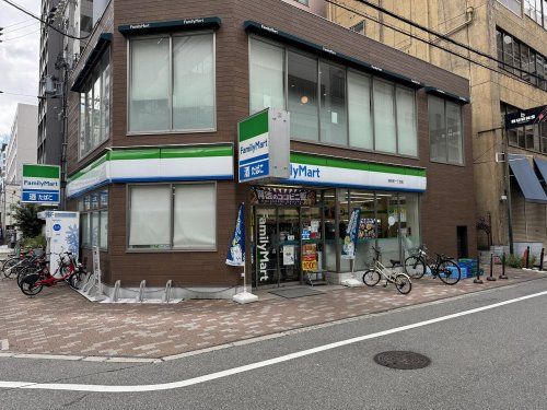 ファミリーマート 博労町一丁目店の画像