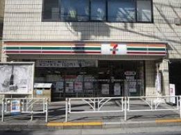 セブンイレブン 渋谷神宮前2丁目西店の画像