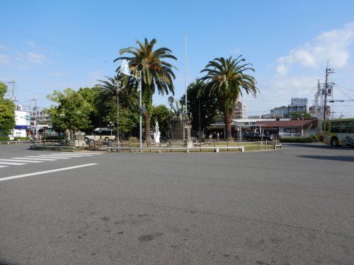 武庫之荘駅北側ロータリーの画像