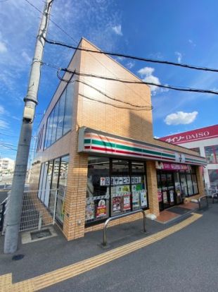 セブンイレブン 宝塚小林5丁目店の画像