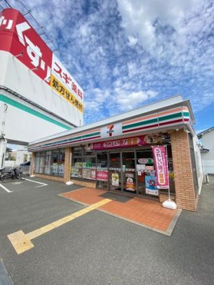 セブンイレブン 宝塚小林3丁目店の画像