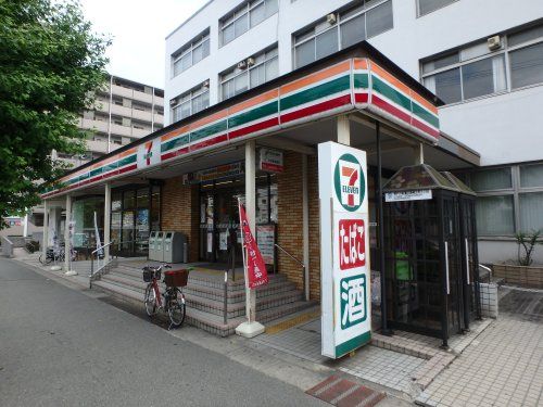 セブンイレブン神戸魚崎北町4丁目店の画像