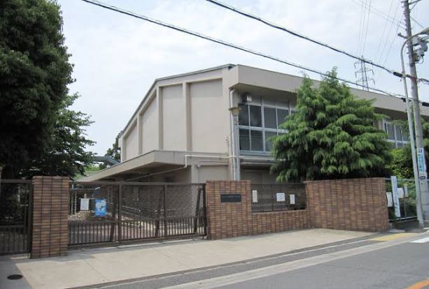 吹田市立吹田第六小学校の画像