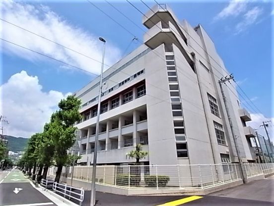 神戸市立東灘小学校の画像