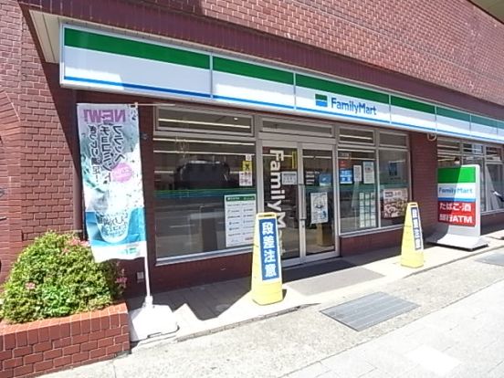 ファミリーマート 灘桜口店の画像