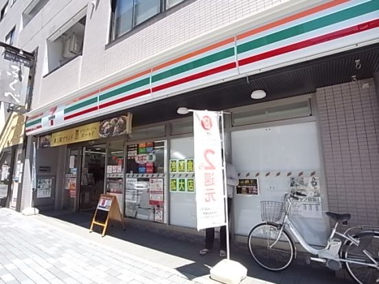 セブンイレブン 神戸備後町3丁目店の画像