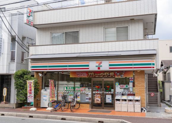 セブンイレブン 千葉松波店の画像