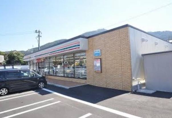 セブンイレブン 八幡祇園3丁目店の画像