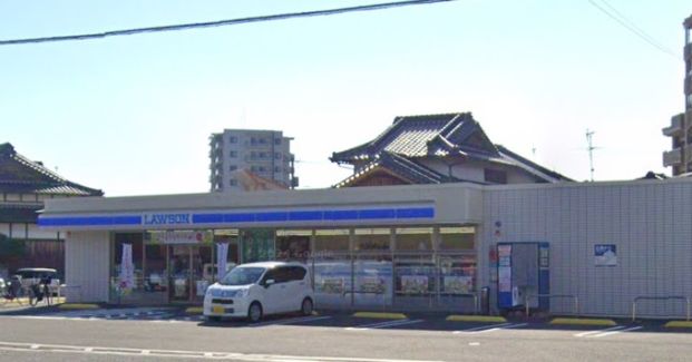 ローソン 八幡里中三丁目店の画像